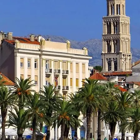 Apartment Piazzeta De Luxe Split